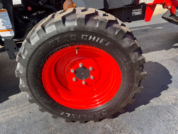 R4 Tire, Front