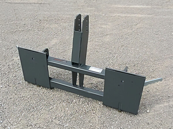 3-Point Hitch to SSQA Adapter