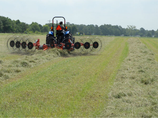 BEFCO HRC Pull-Type Hay Rake in Action