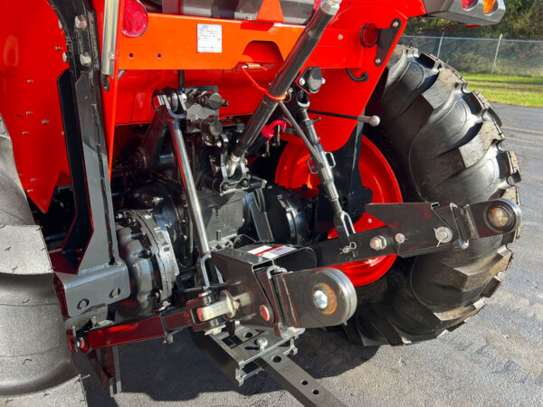 3-Point with Telescoping Lower Links and 540 RPM PTO