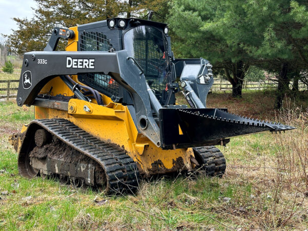 GWT Mega Wrecker on John Deere 333G Skid Steer