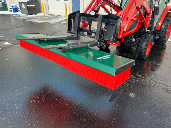 Fork Lift Connection to Broomex BM Brush